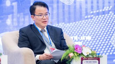 Ông Trần Quốc Phương, Thứ trưởng Bộ Kế hoạch và Đầu tư phát biểu. 